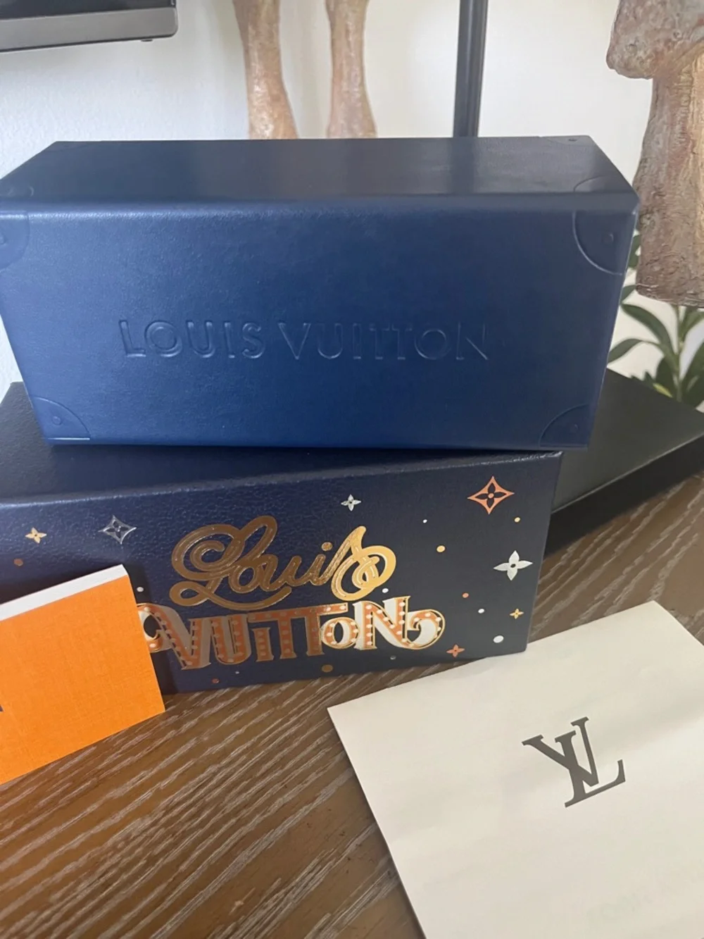 Louis Vuitton Sunglass Holder And Box - Picture 1 of 8